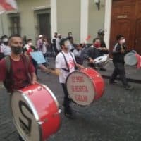 Tambours ouvrant la manifestation