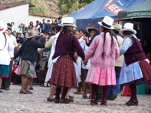fete-typique.jpg